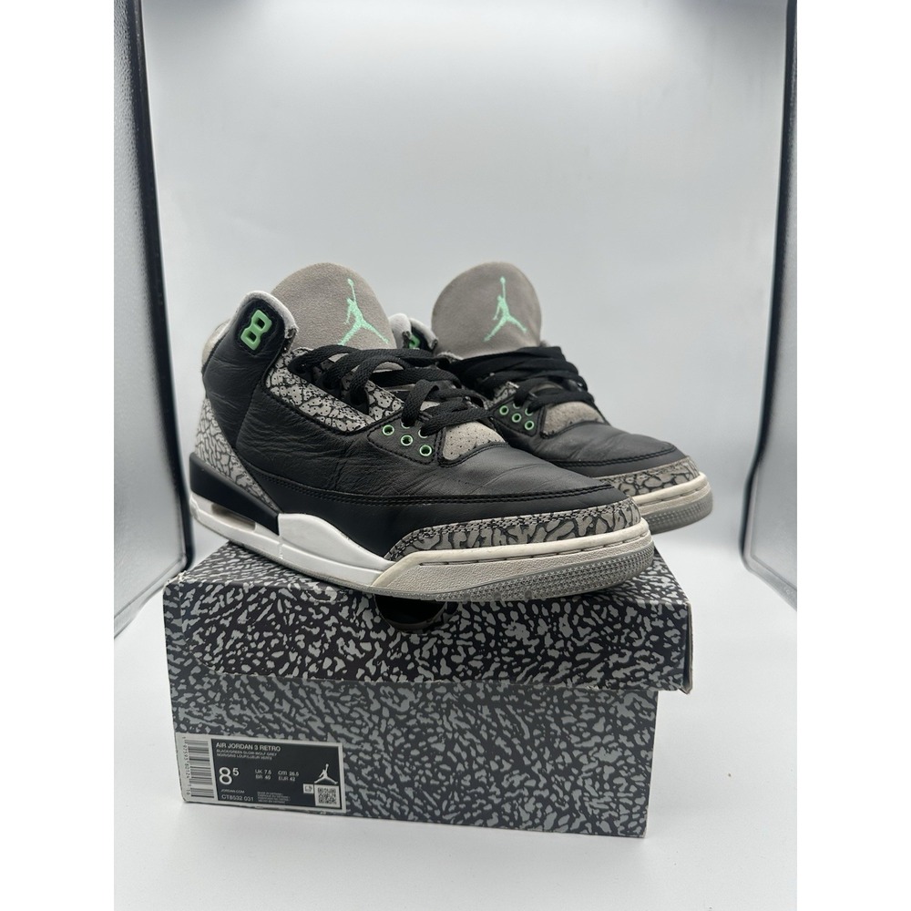 Nike Air Jordan 3 Retro Green Glow Black Grey CT8532-031 Men's Size 8.5